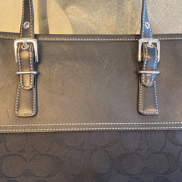 Coach Black Handbag - Picture 6 of 11